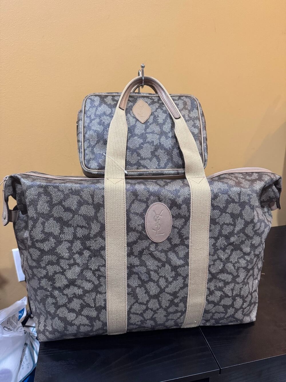 Yves Saint Laurent Vintage Giraffe Pattern Travel Set with COA